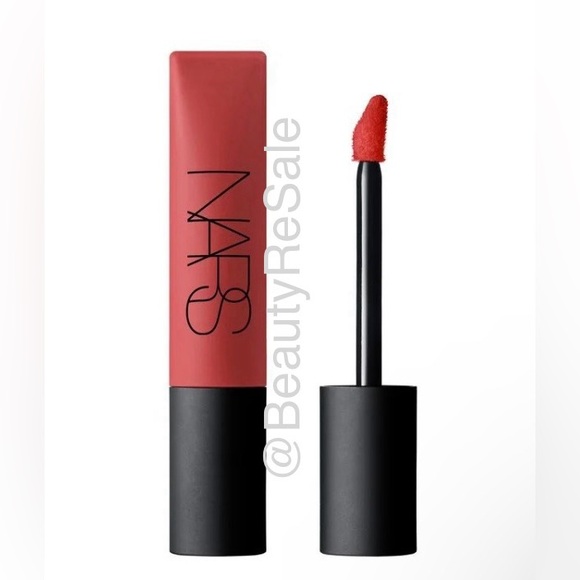 NARS - Liquid Lipstick - Picture 1 of 9